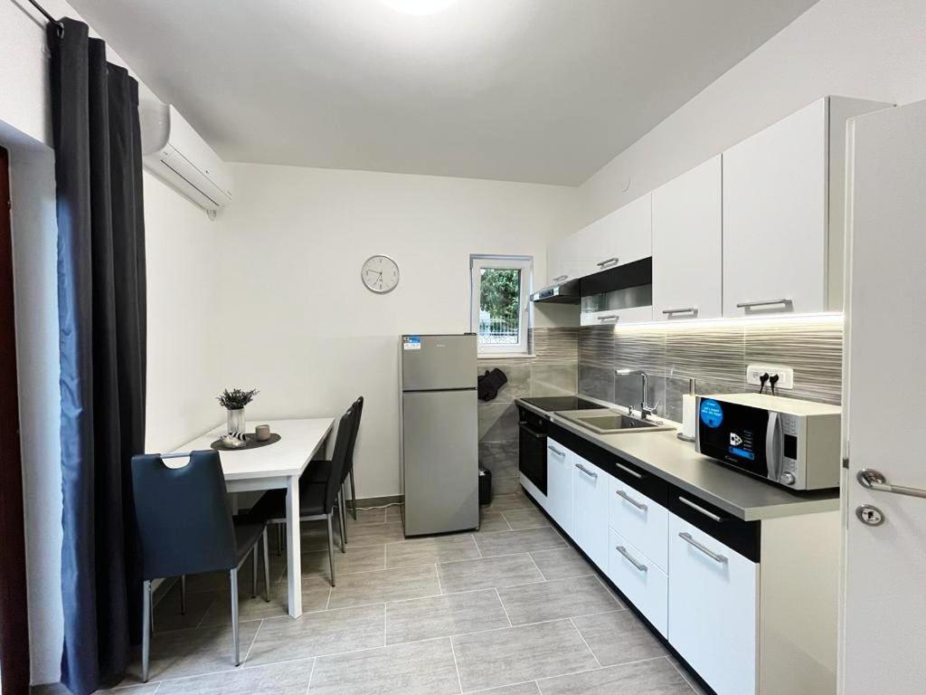 Apartments T&T Trogir Eksteriør billede